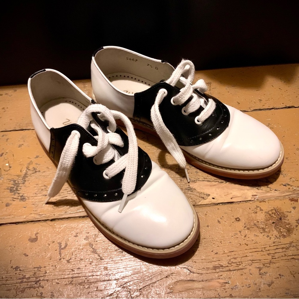 Willits vintage retro leather Oxford saddle shoes, size 7.5